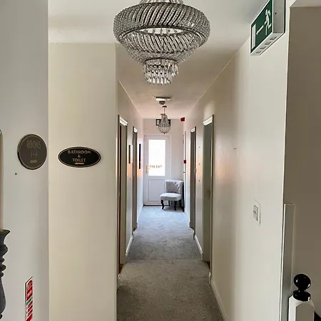 Dom wakacyjny Canice Mooney Self Catering Drumshanbo